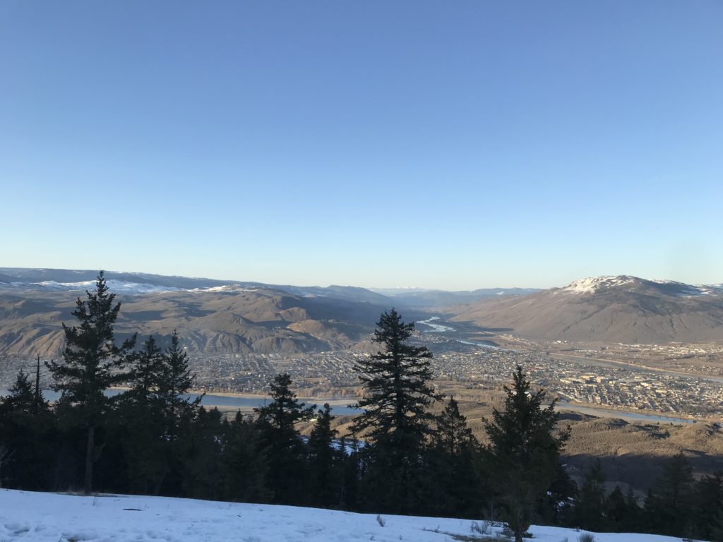 A picture overlooking the North section of Kamloops and mountains