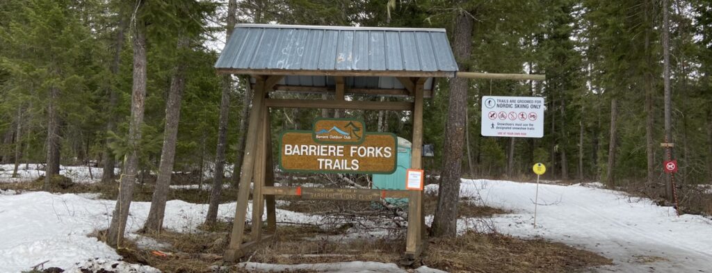Barriere Forks Sign