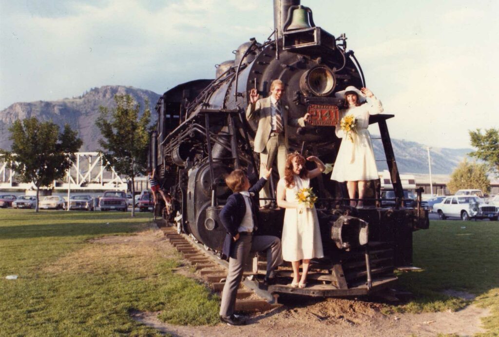 2141 Steam Locomotive in Riverside Park